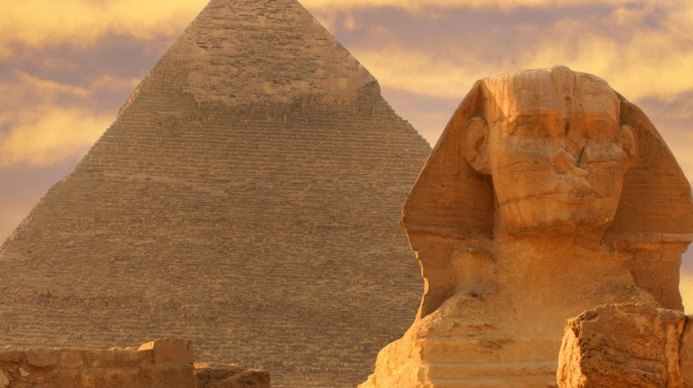    Великий Сфинкс старше пирамид и вот доказательства