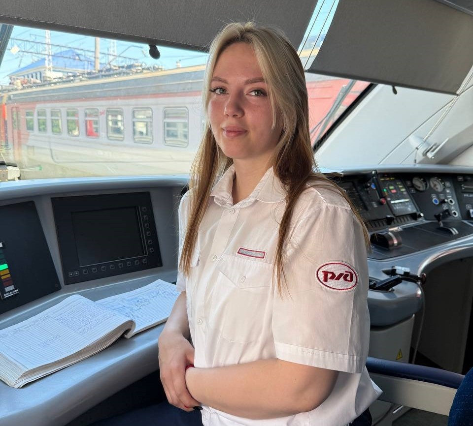    Мария Анянова приступила к работе в депо Горький-Московский