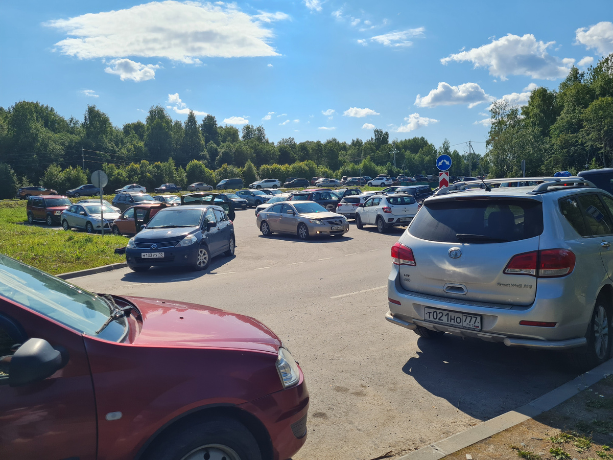 Пристань Оятевщина парковка для авто у острова Кижи