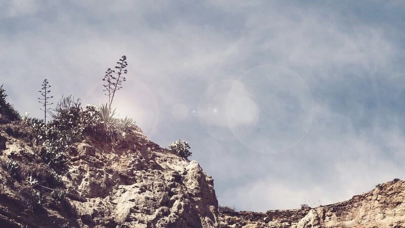     Карьер, овраг. Песок. открытые источники в интернете