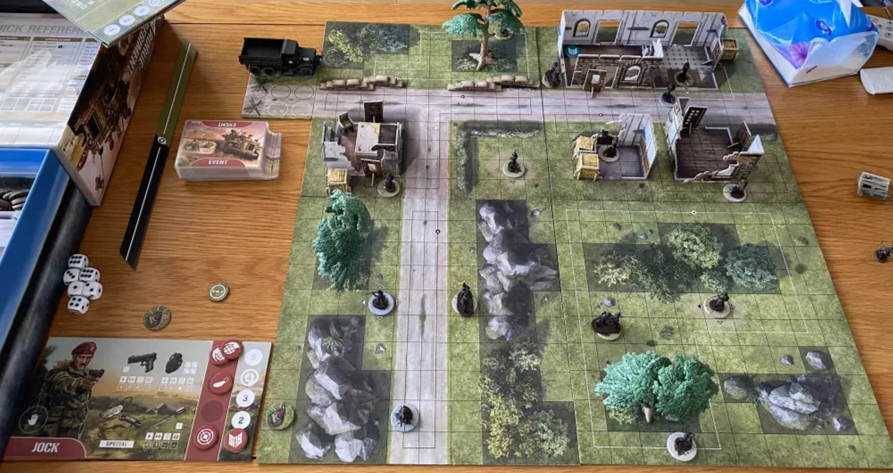 Источник: https://boardgamegeek.com/image/8354309/sas-rogue-regiment