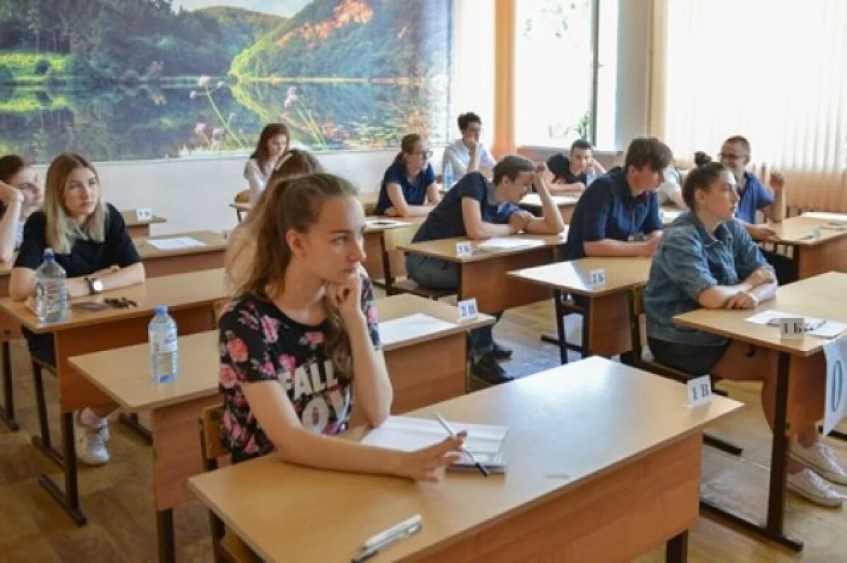    ЕГЭ на 100 баллов сдали 236 петербуржцев