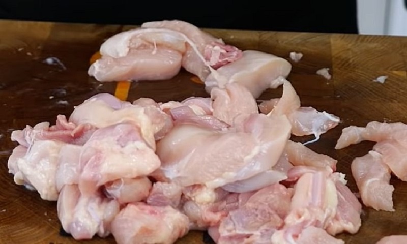 Простая домашняя куриная колбаса в банке: вкусно, быстро, без особых хлопот