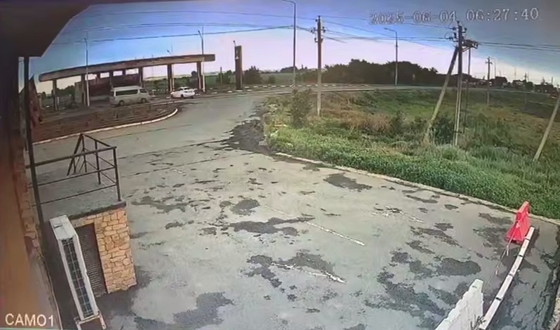    На трассе Оренбург – Орск столкнулись Hyundai и микроавтобус Toyota. Погибла пожилая пассажирка