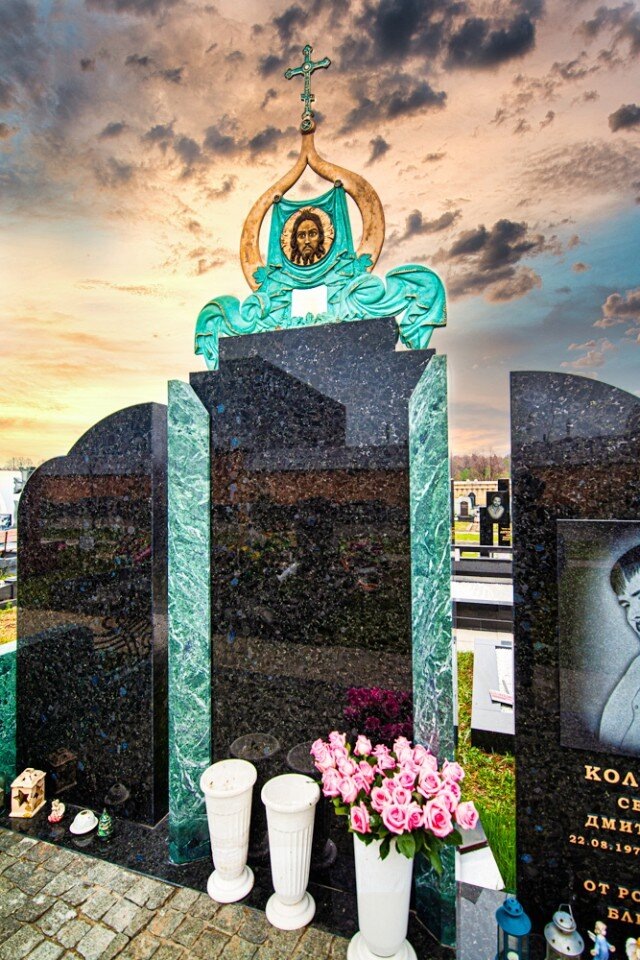 Лабрадорит