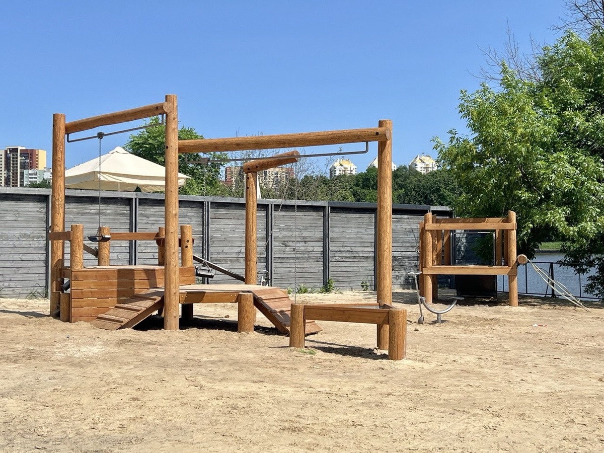 Листаем галерею. Фото автора.