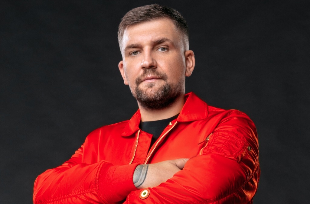 Певец Баста