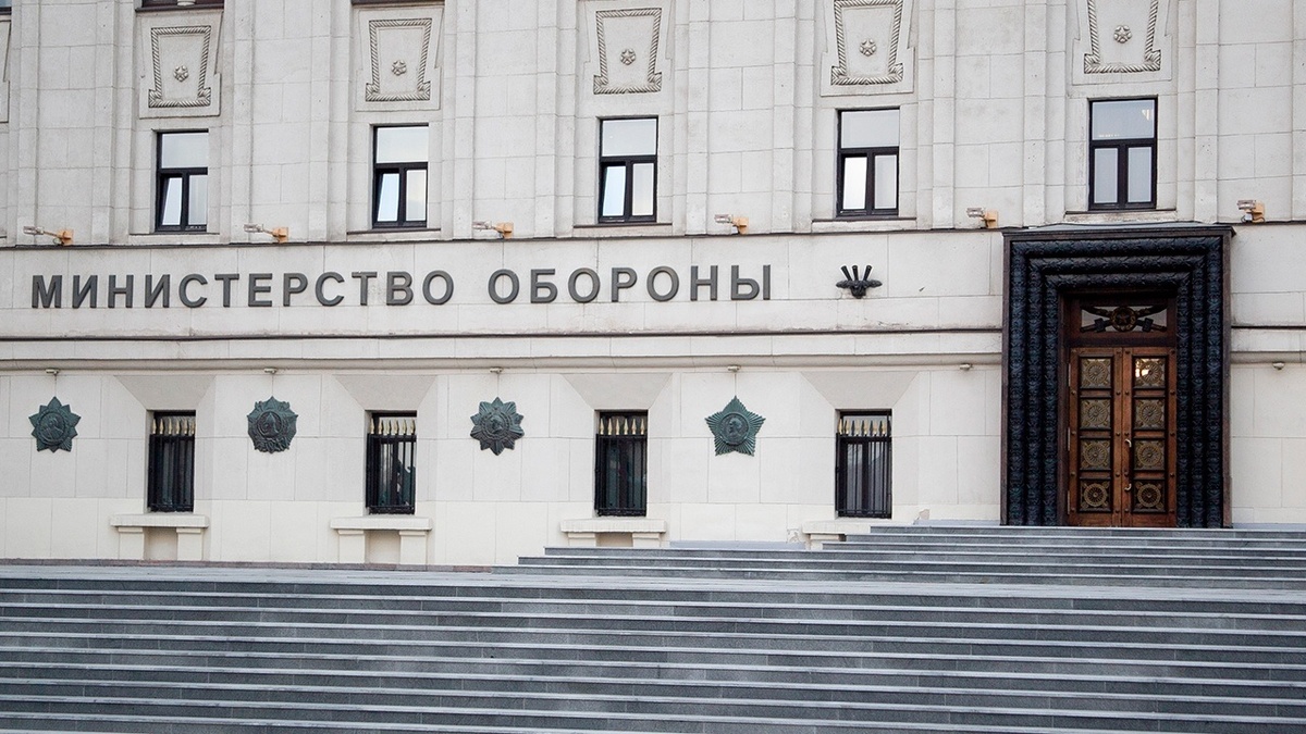 Фото: https://tvzvezda.ru/ (https://mcdn2.tvzvezda.ru/storage/news_other_images/2025/05/20/8a7783a848c04a36995634d4325bee16.jpg)