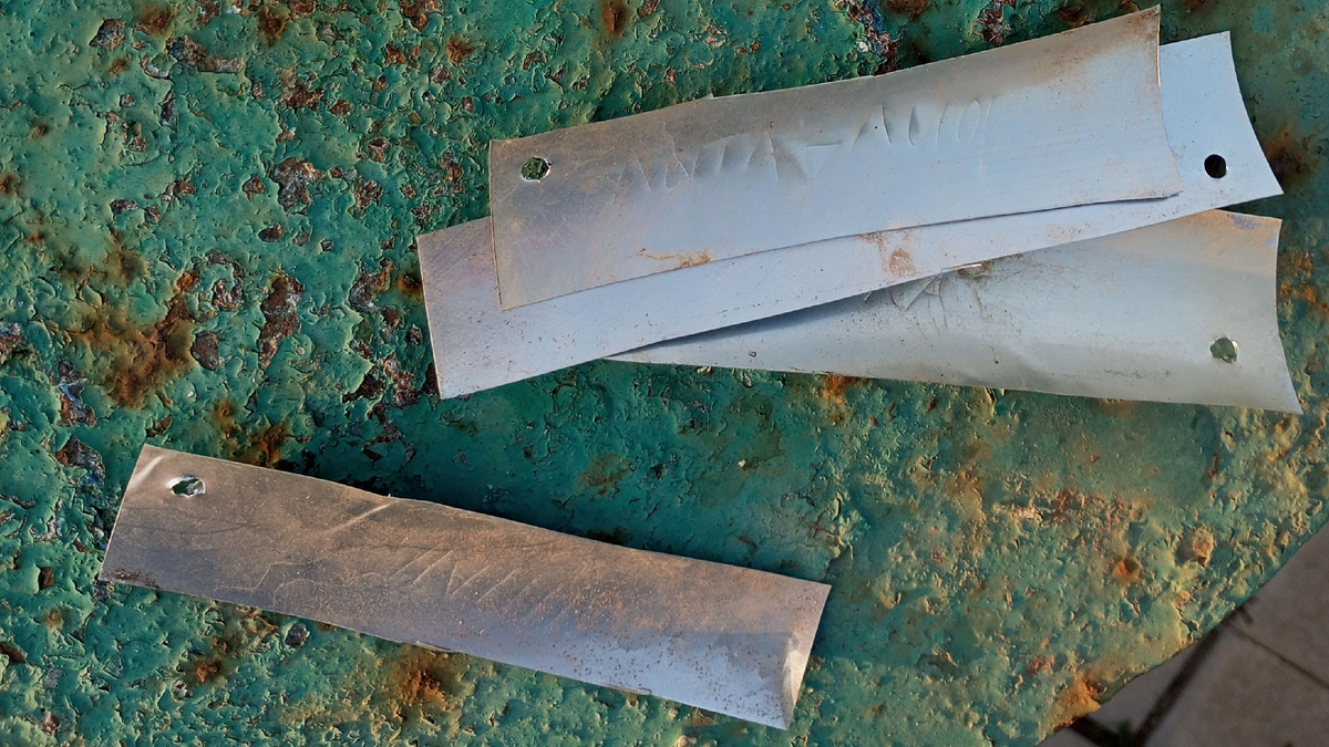 полоски из жести под этикетики 