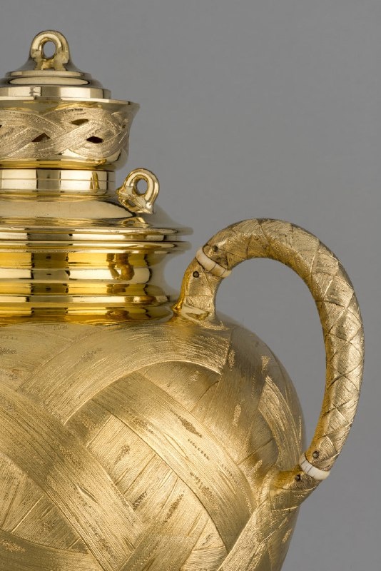 Самовар, фрагмент. © Музей Фаберже