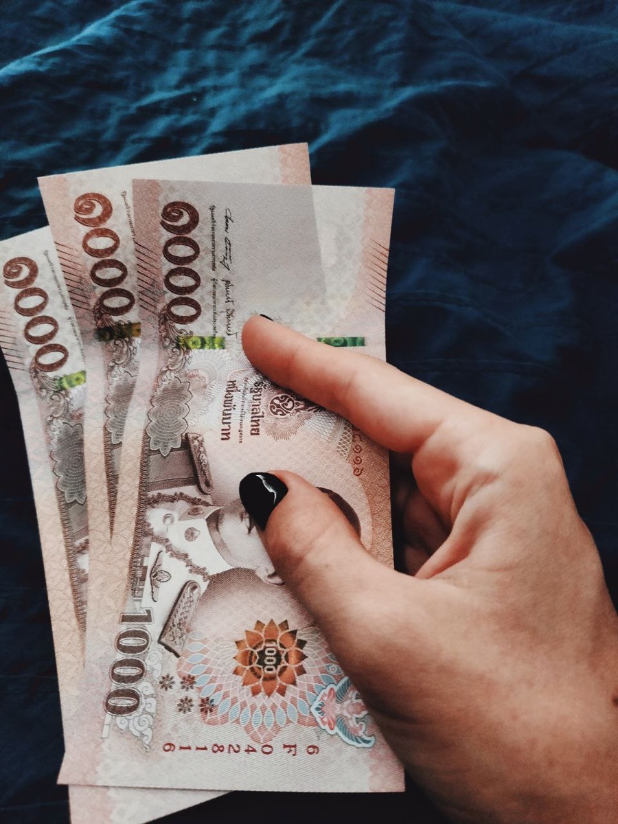 тайские баты