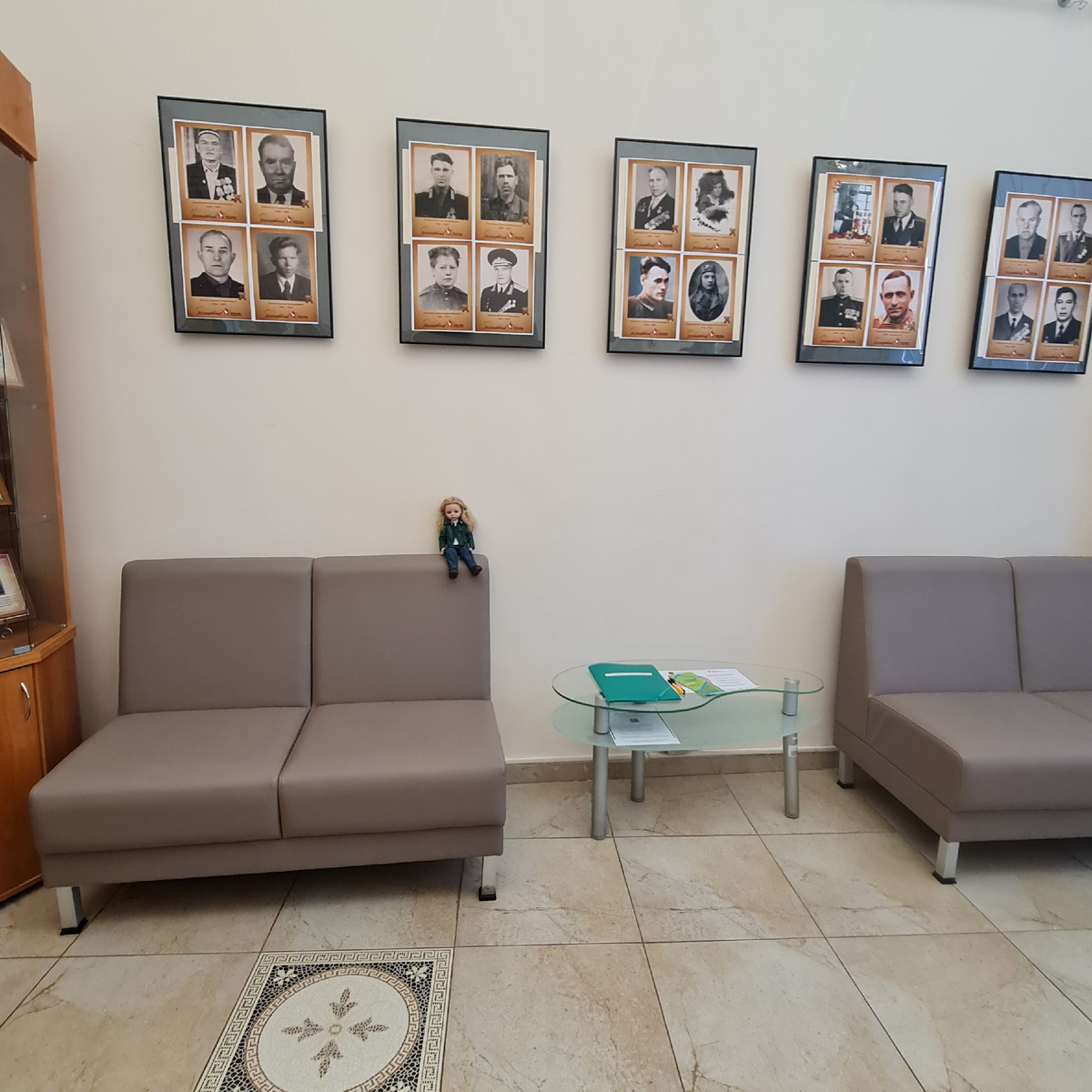 Холл библиотеки Выборгского района г.Санкт-Петербурга