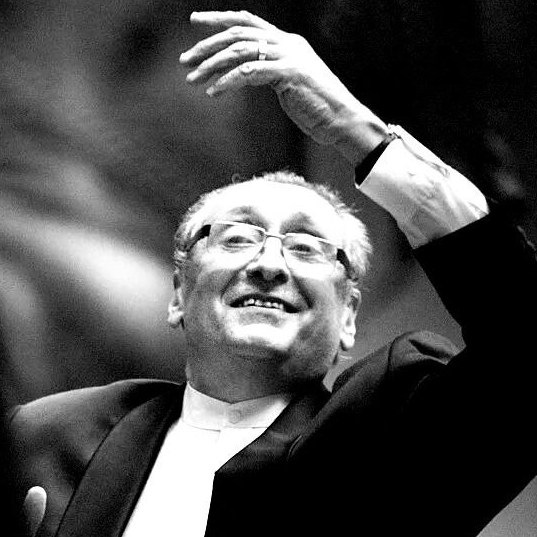     Скончался дирижер Борис Певзнер