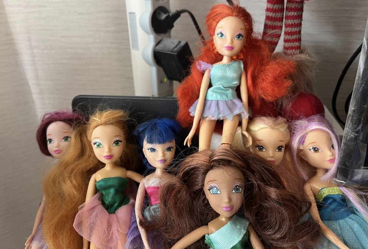 Винкс (продаются не эти, эти - наши)