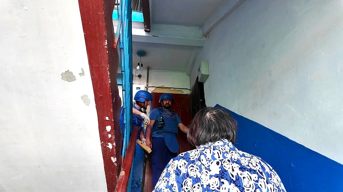    Добровольцы ГДК помогают жителям ДНР восстанавливать дома