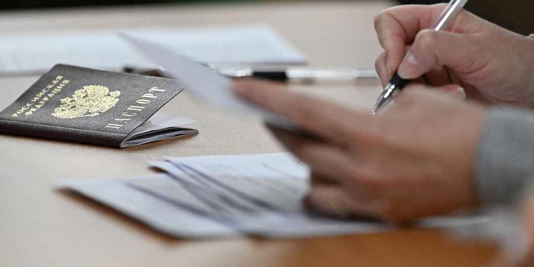 В Москве пресекли попытку сдачи ЕГЭ посторонним человеком