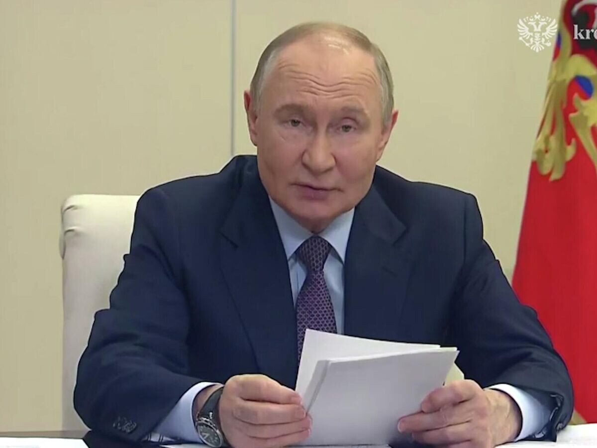    Путин об учреждении дня языков народов России © Пул
