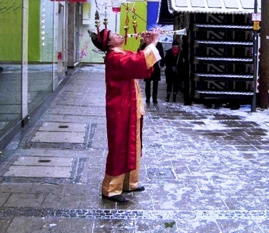 Может ли ФНС привлечь к налоговой ответственности уличного музыканта. Фото из личной коллекции.