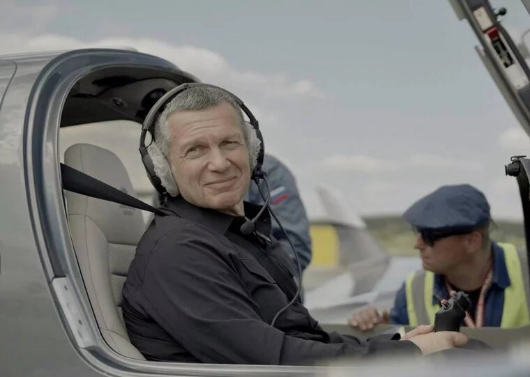 Владимир Соловьев посетил уральский завод. Фото: пресс-служба предприятия