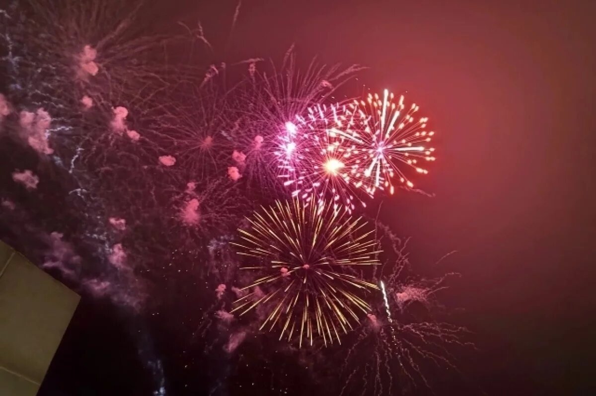    Не менее 10 минут в Пензе будет длиться салют около «Ростка» на День города