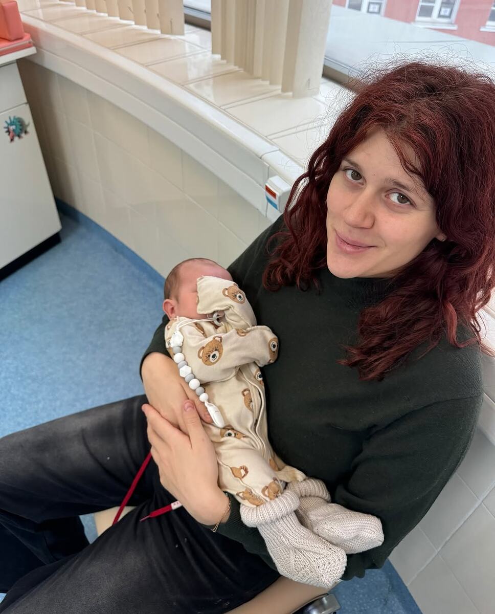    В декабре прошлого года Ксения Дукалис впервые стала мамойСоцсети