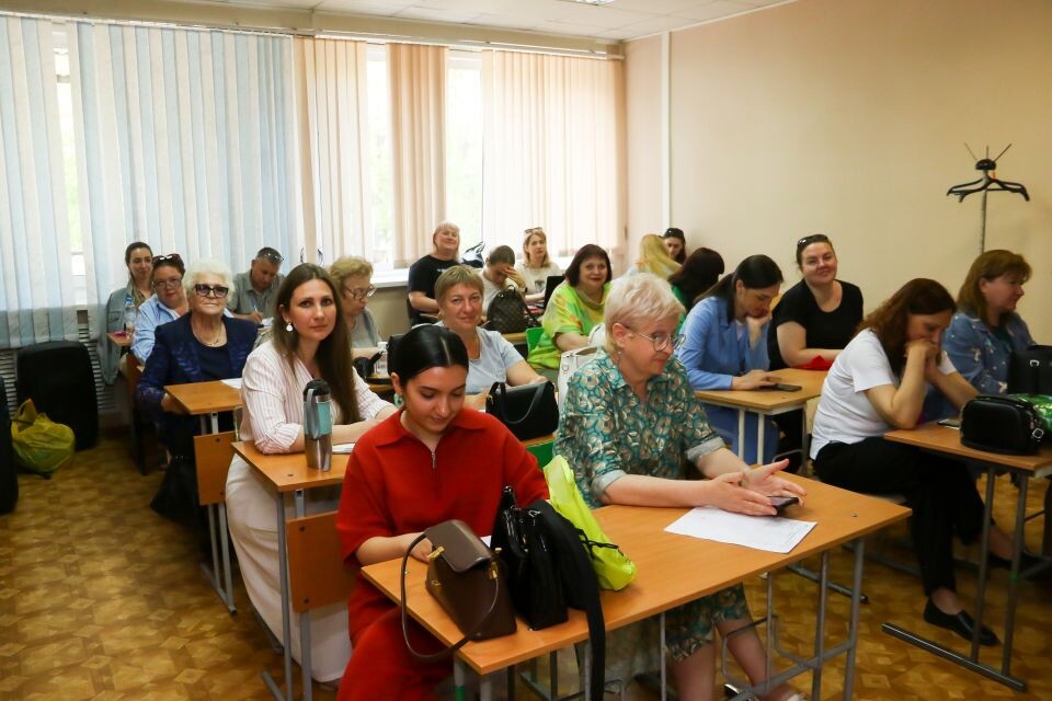    Сдача ЕГЭ в 2025 году. Источник: Виталий Барабаш