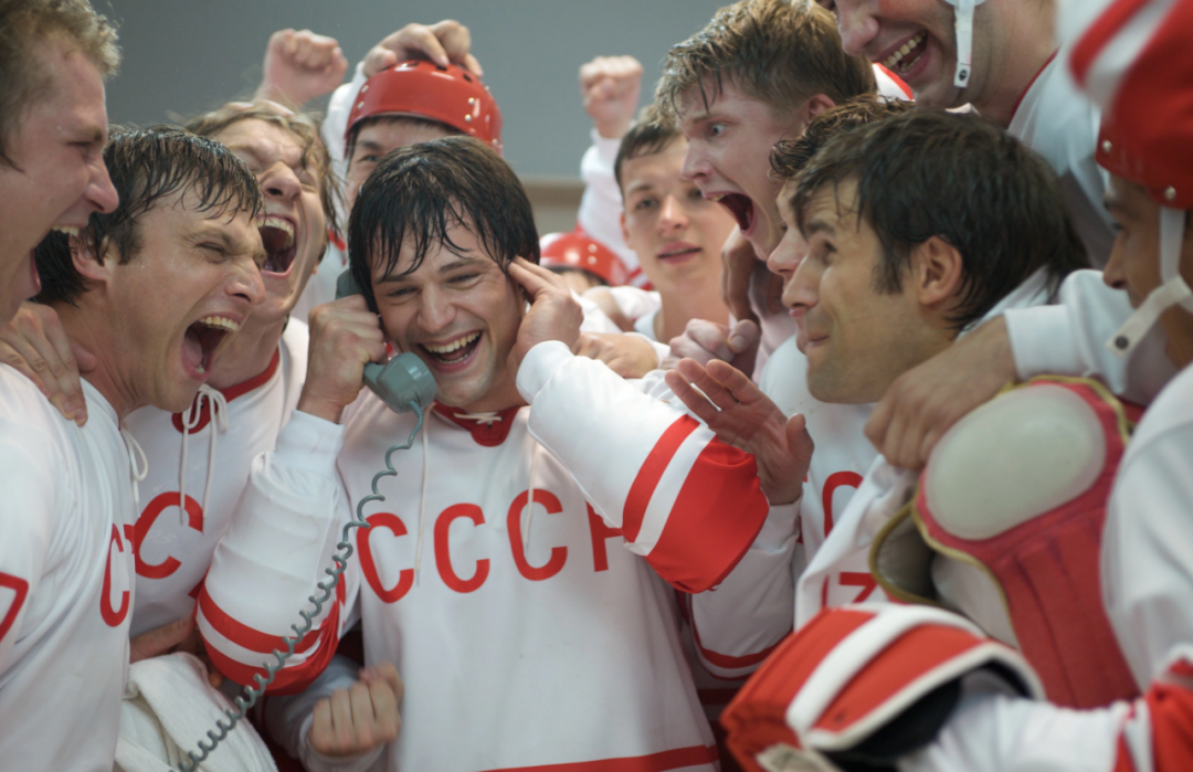 Кадр из фильма «Легенда №17»