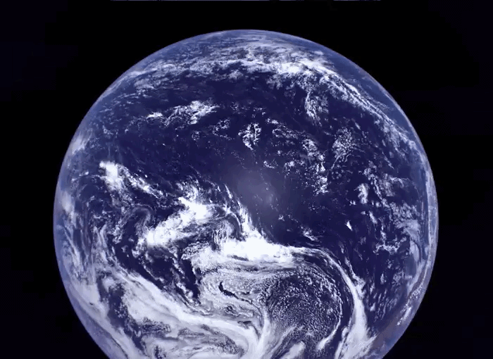 Анимация, составленная из снимков Земли, полученных с расстояния около 10 тыс. км. Credit: ispace.
