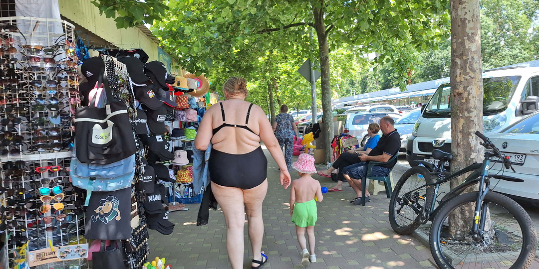 Что ж вы делаете? Ситуации, поражающие безответственным поведением родителей на отдыхе