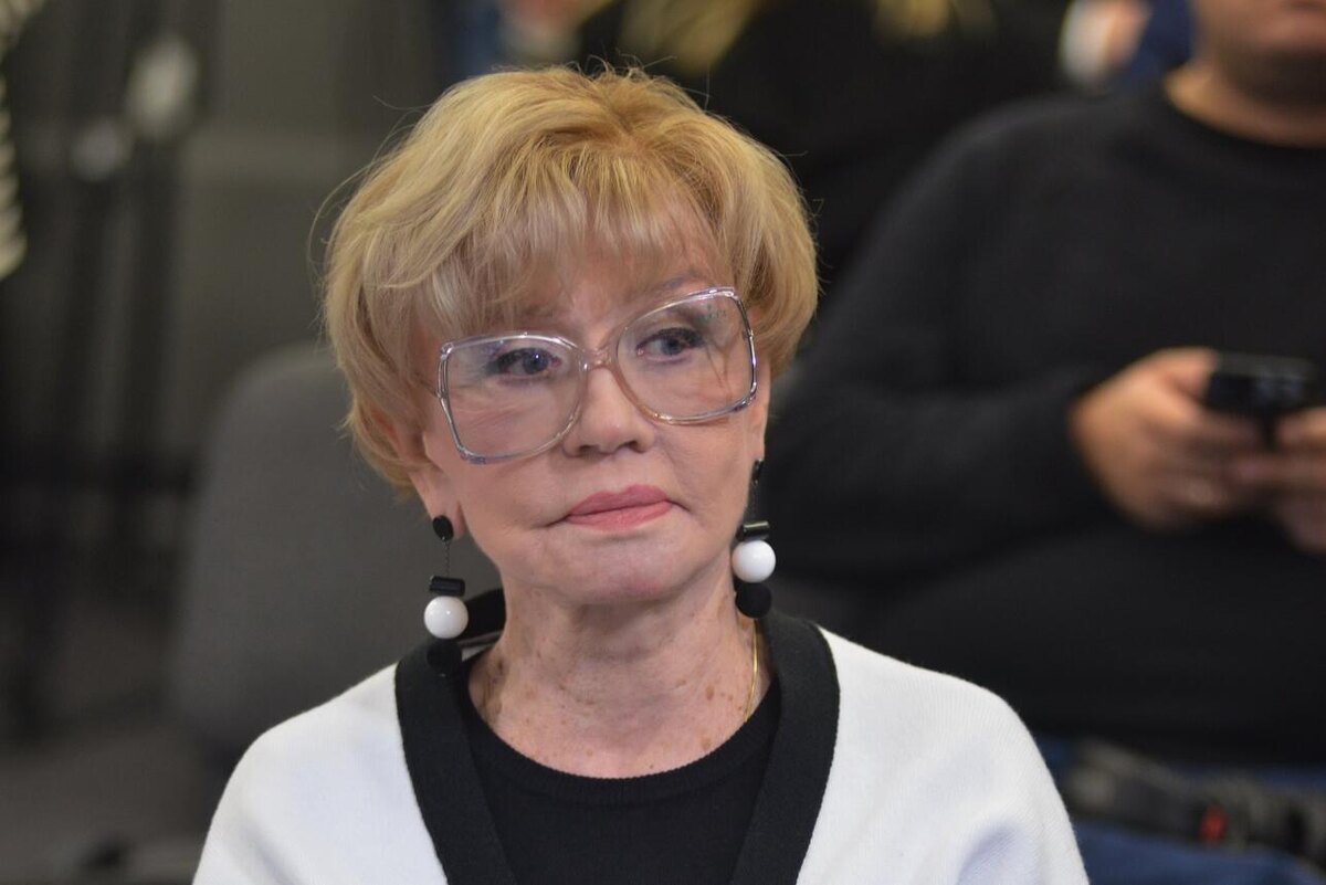    Вера Алентова LEGION-MEDIA