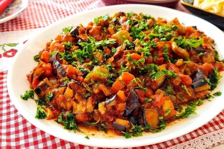 *Şakşuka*