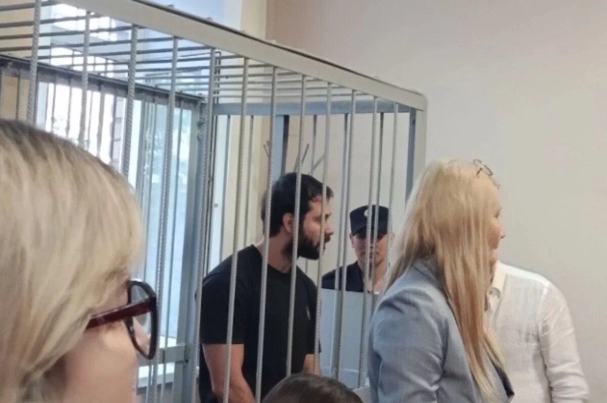    В Оренбурге суд отправил обоих братьев Макаровых в СИЗО