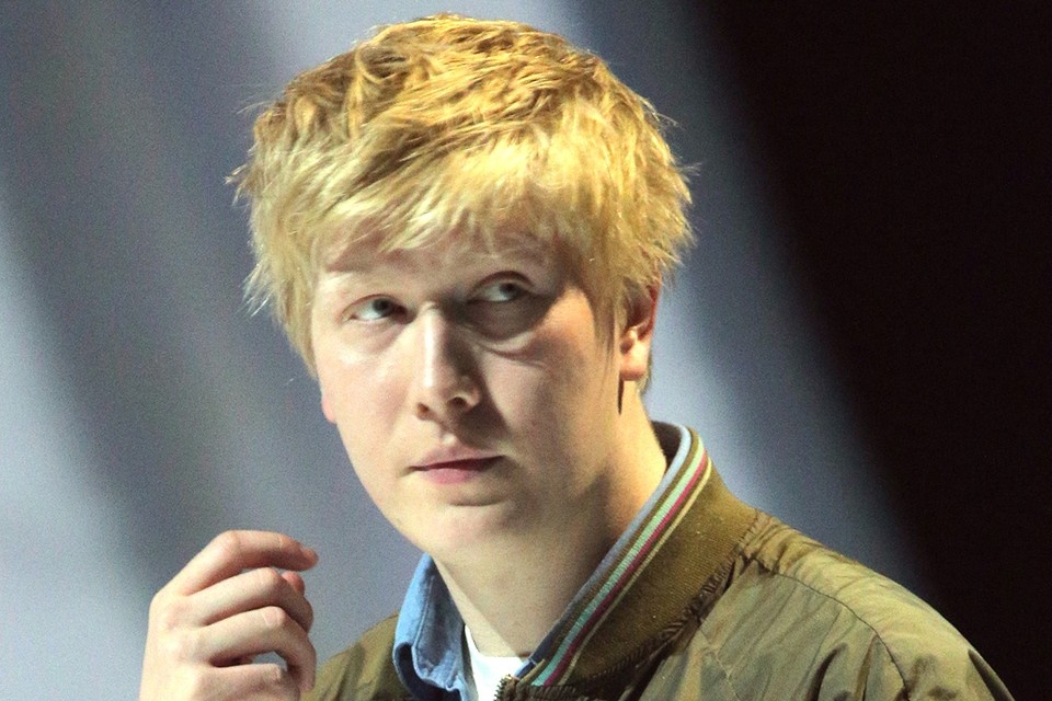    В начале года стало известно, что «Кинопоиск» ангажировал Василия Бархатова для съемок сериала по роману Виктора Пелевина «Трансгуманизм Inc». ТАСС