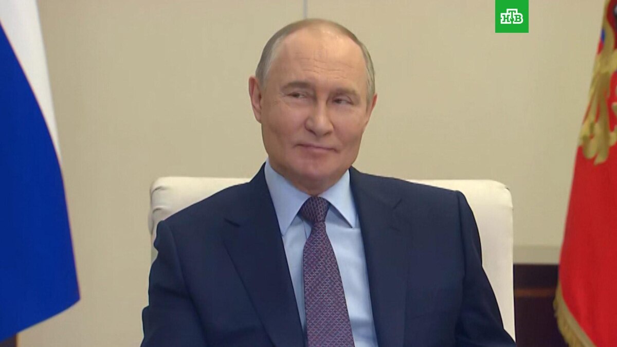    Путина впечатлило эмоциональное выступление о букве «ё»