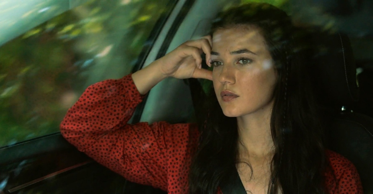 Пынар Дениз. Фильм "Два типа личности" 