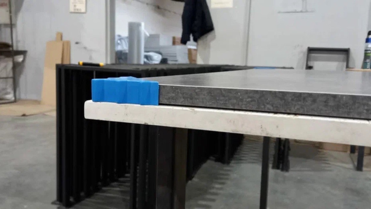 уголок +для керамогранита	