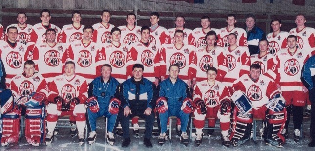 Фото с яндекс.картинки (ХК "Витязь" до КХЛ)