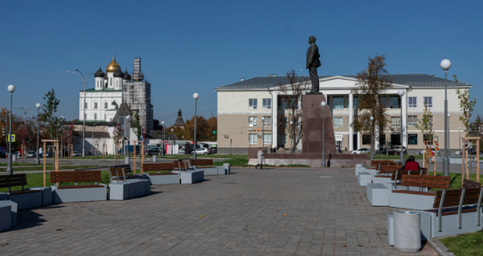 Площадь Ленина в Пскове сейчас. Фото из открытого источника в Яндексе