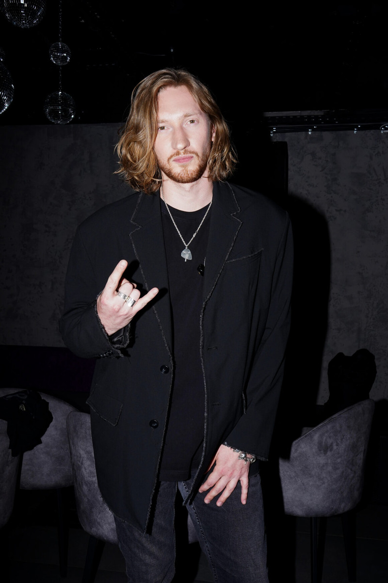    IVAN Freedom Strength Beauty