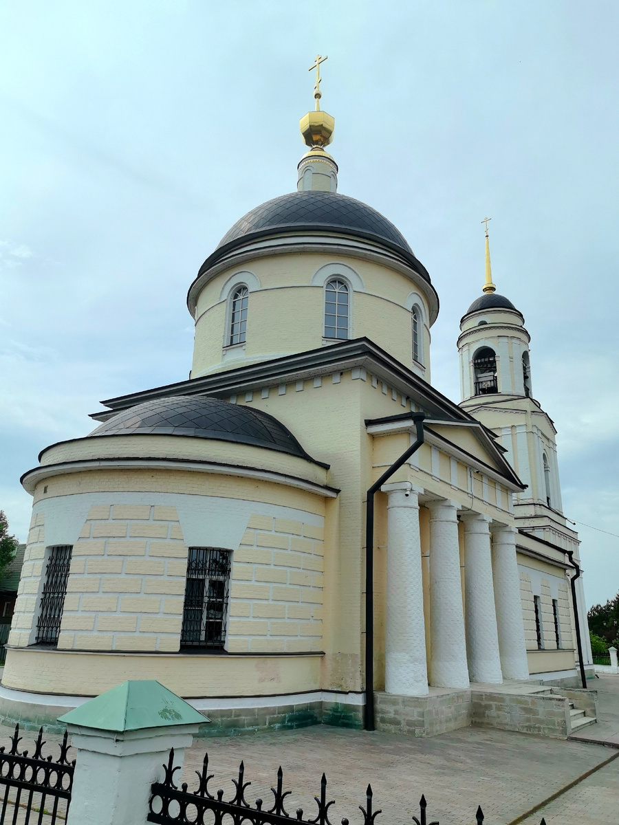 Преображенская церковь.