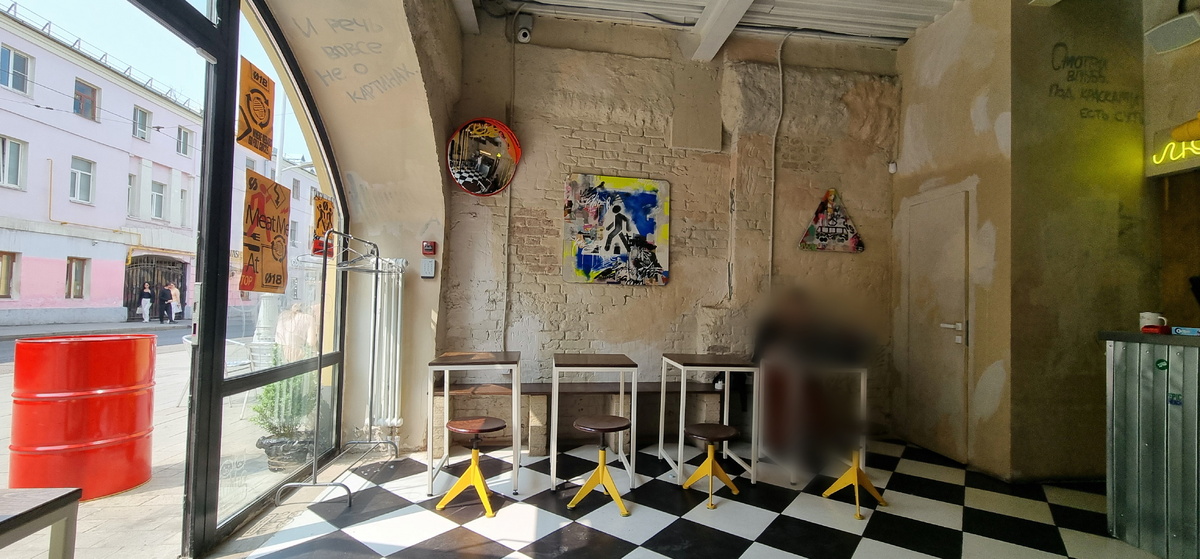 "Kebab Ø18", интерьер