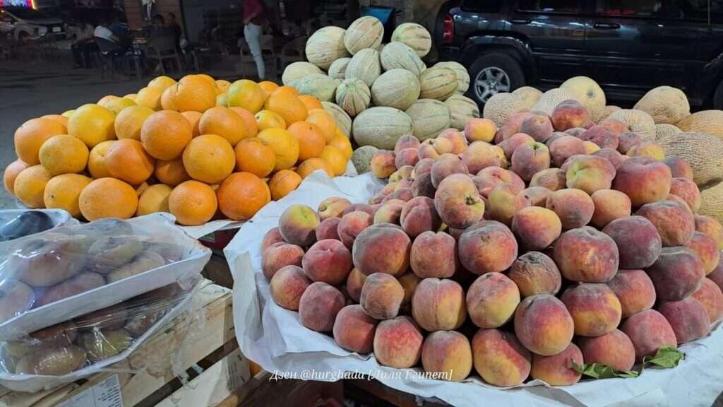    После переезда в Египет некоторые россияне сталкиваются с неожиданными симптомами диабета. В тексте — о том, как жара, сладкие напитки, стресс и нехватка врачей в Хургаде влияют на здоровье, и что делать, чтобы болезнь не взяла верх. Фото для Канала [Лиля. Египет]