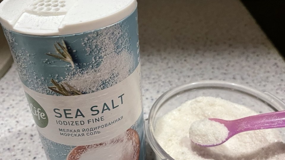 Я использовала пищевую соль по-особенному, как учили в деревне у бабушки когда-то давно. Но придумала свой лайфхак. Дом будто задышал иначе