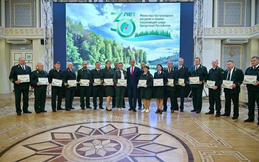    Власти Удмуртии передали в лесничества 20 беспилотников