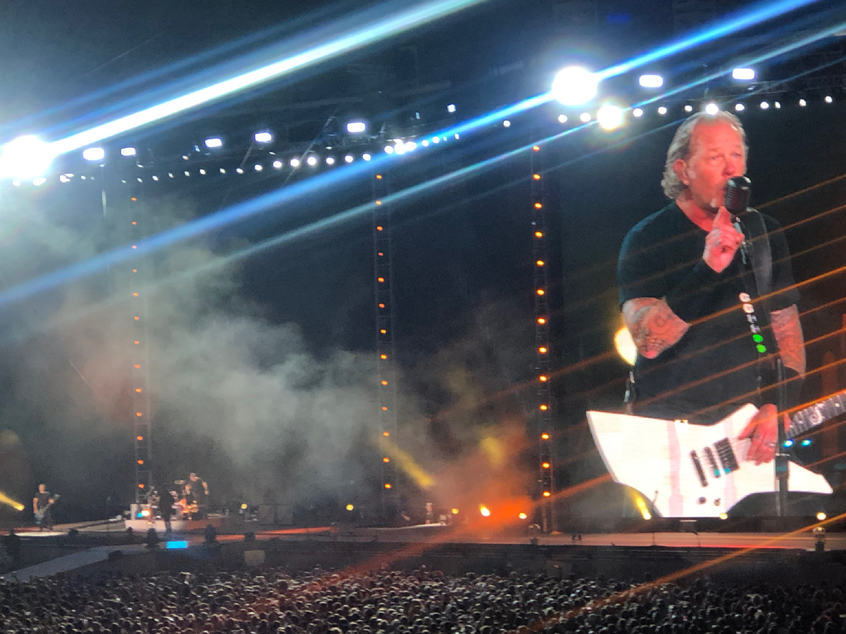 На концерте Metallica в Лужниках