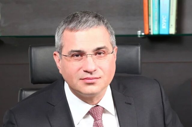    Почему объявлен в розыск экс-спикер нижегородской Думы Барыкин?