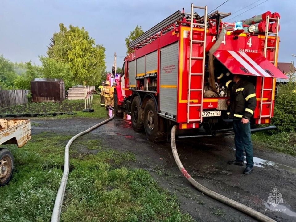    Пожар. МЧС. Источник: МЧС Алтайского края