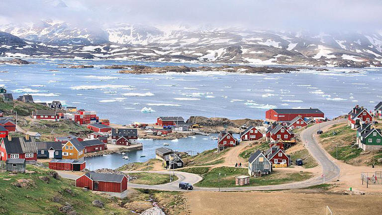 https://www.msn.com/en-my/travel/outdoor-activities/greenland-s-big-tourism-push-why-the-world-s-largest-island-wants-more-visitors/ar-AA1zVyOu