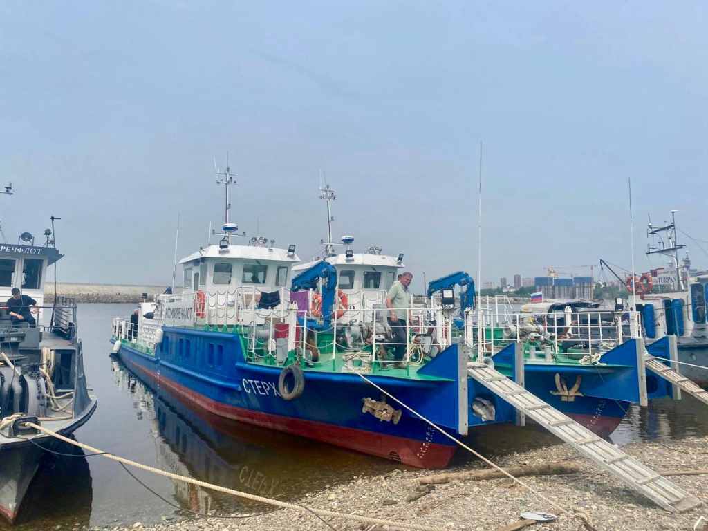 Новые суда "Стерх" и "Чибис" проекта 3050.1А прошли госприемку / Фото: "Росморречфлот"  📷
