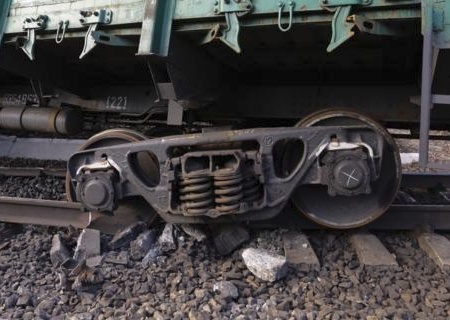    В Белгородской области из-за подрыва с рельсов сошёл тепловоз